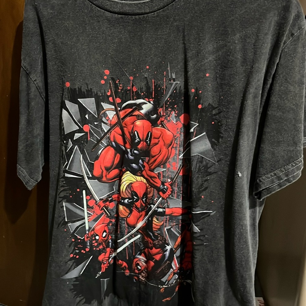 Grey Deadpool shirt